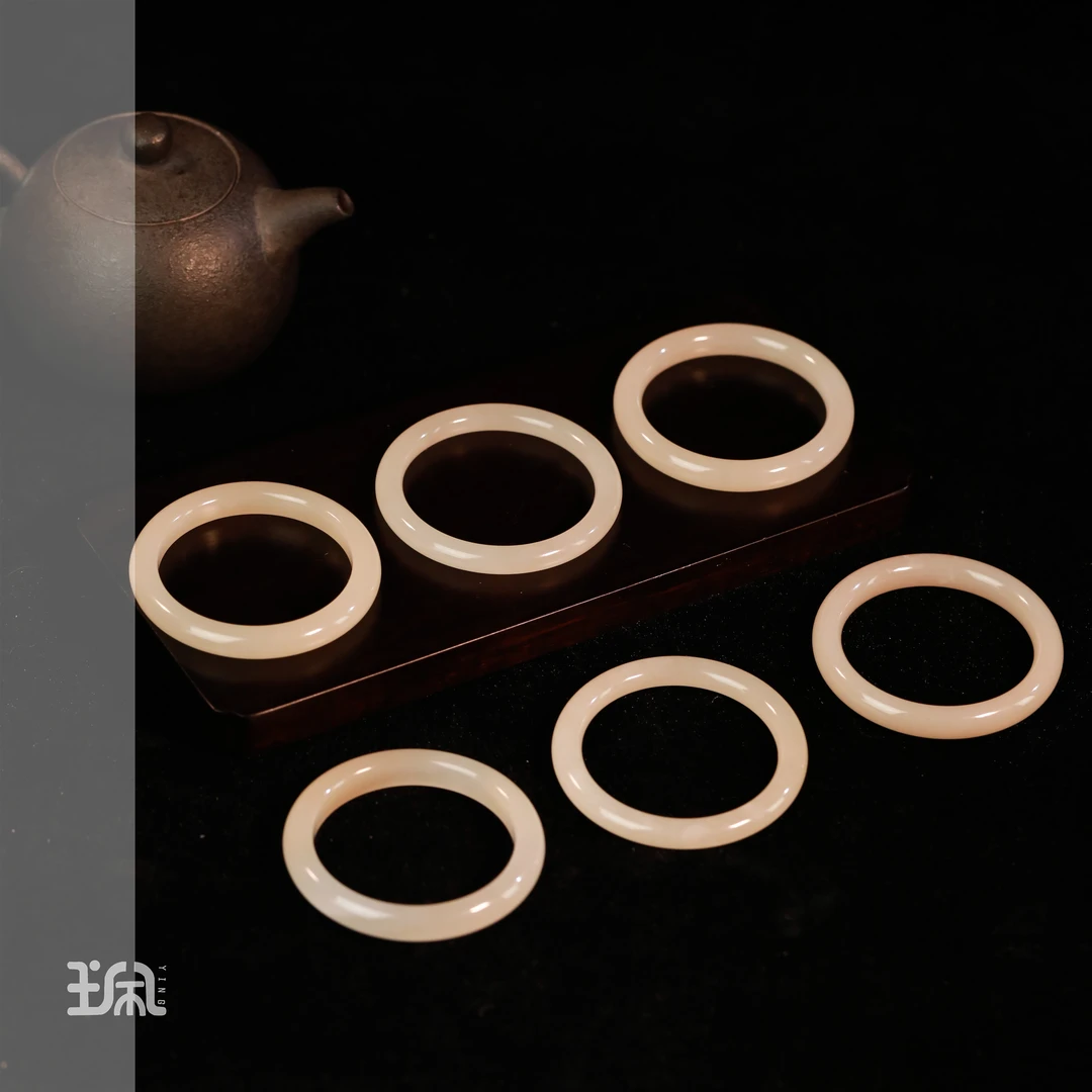 沅粉婉|和田玉*手镯*未镶嵌XYC25042608多样性发其一