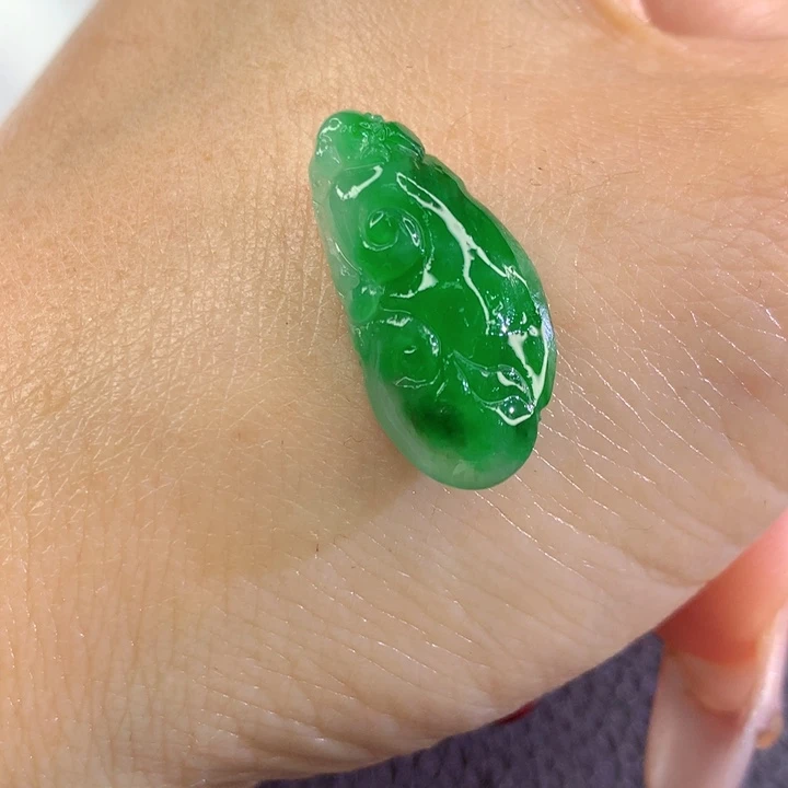 定制翡翠未镶嵌翡翠