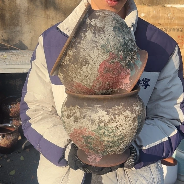 紫砂茶碗油画两个口径18高度18