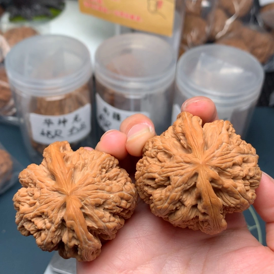 【闪购商品】桃核吊坠48-727-0005