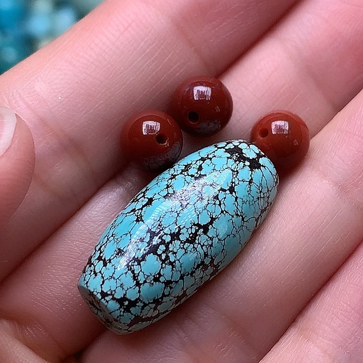 菏***艺南红玛瑙未镶嵌珠宝奇石