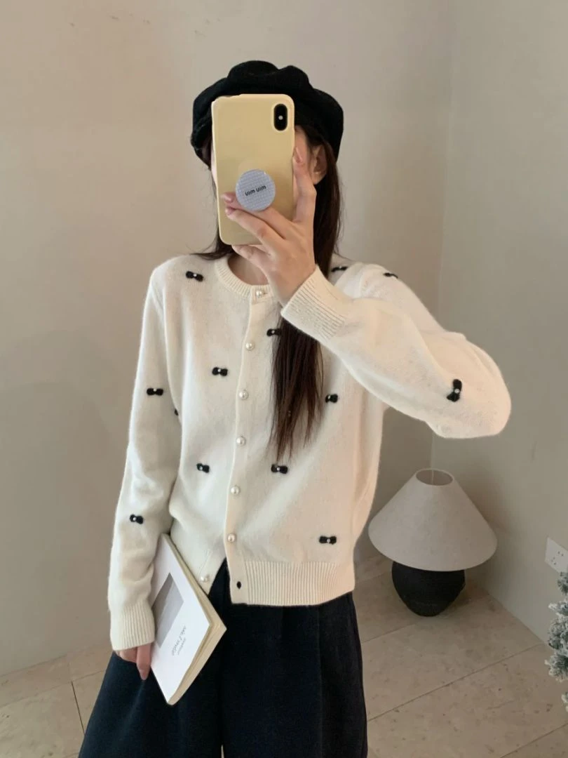 【素简.960113】秋冬新款重工蝴蝶结开衫设计绵羊毛混纺针织衫