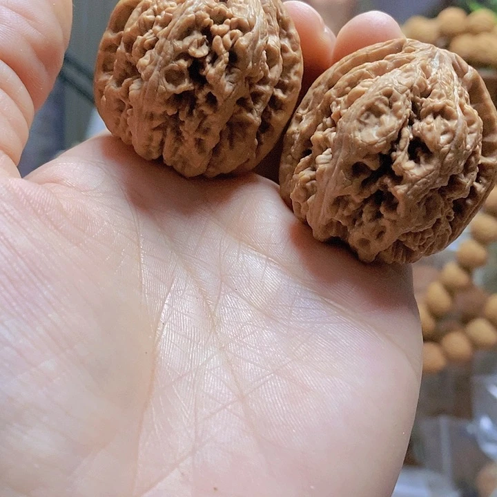 【闪购商品】文玩核桃把件39粗筋