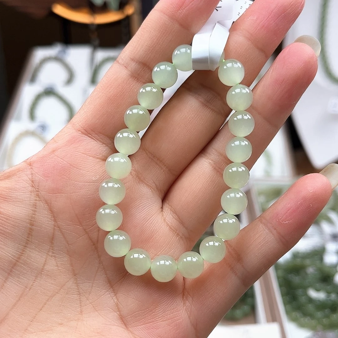 手串未镶嵌和田玉飞**螂