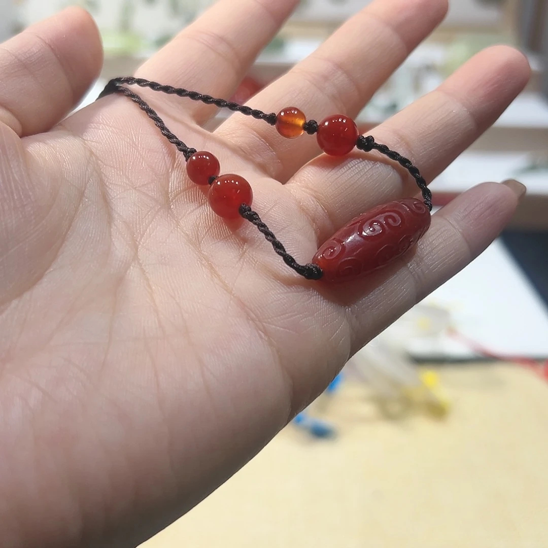 玛瑙/玉髓颈饰未镶嵌小****瑶