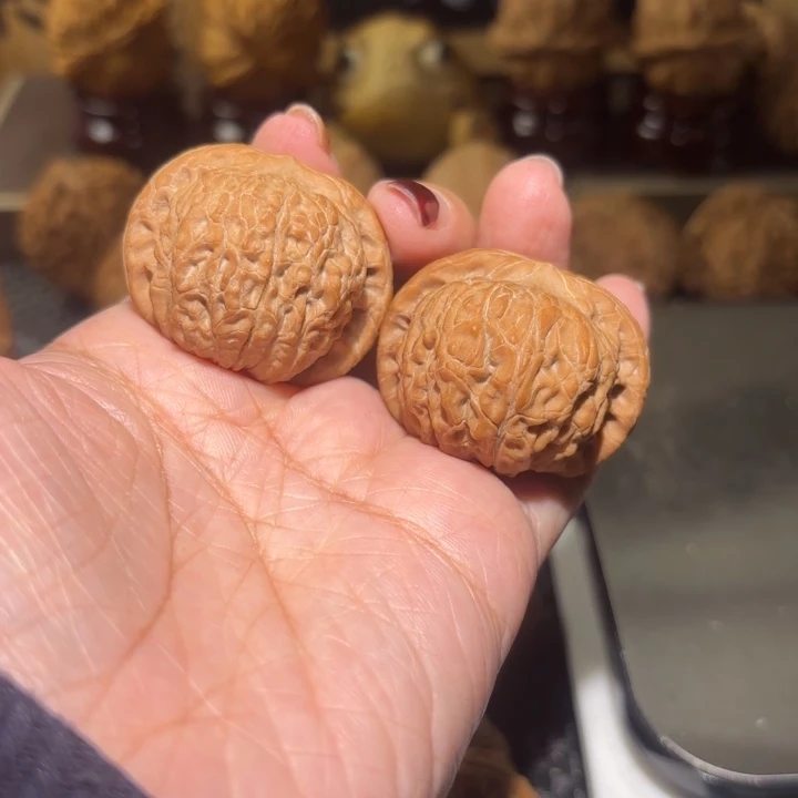 把件文玩核桃37全品血麒麟