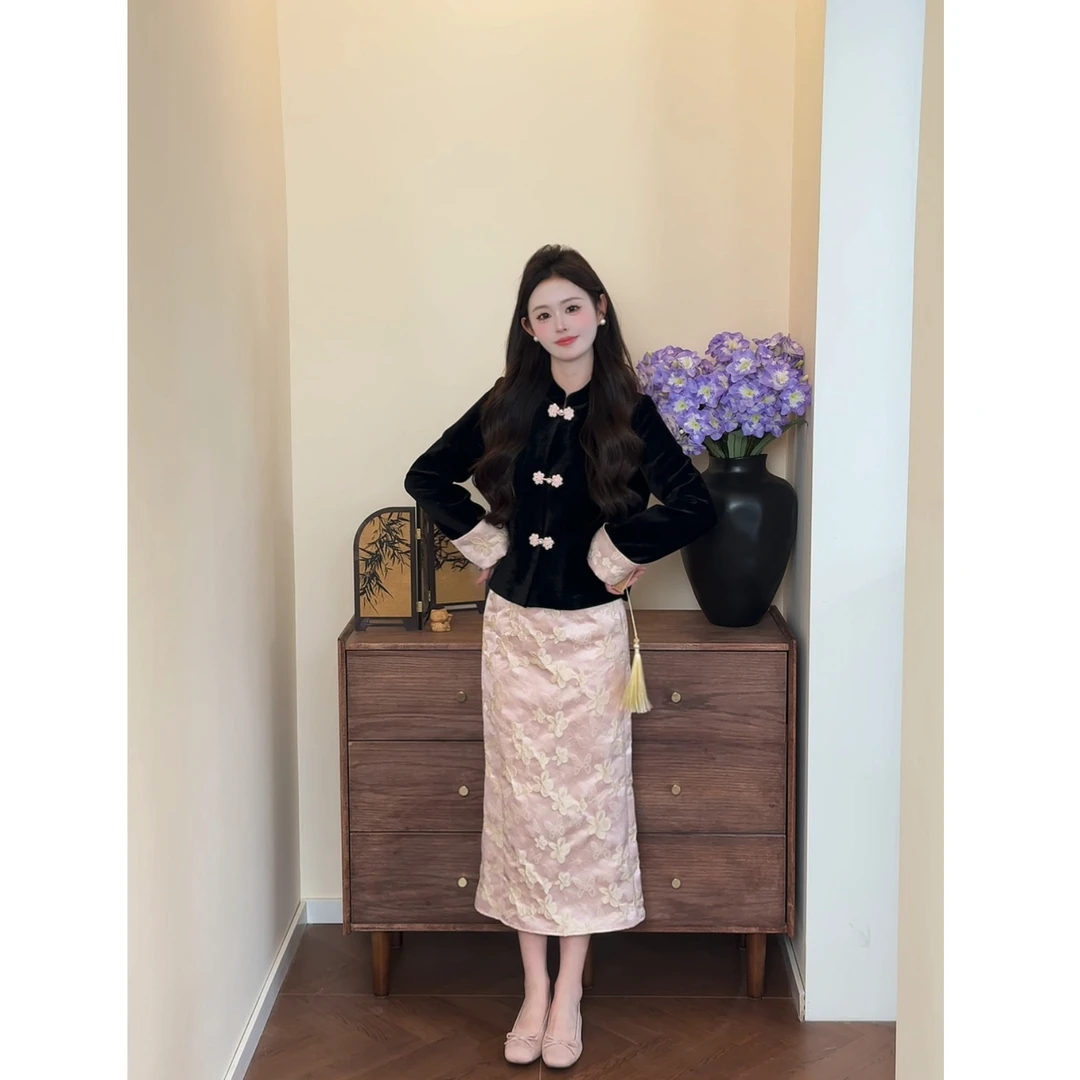 【绘声绘色】<77>新中式撞色丝绒外套+提花半裙XMZH9512