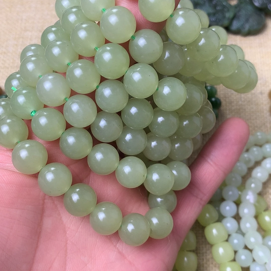 和田玉未镶嵌手串