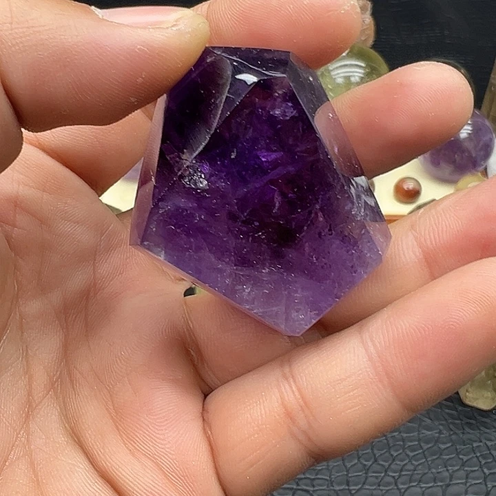 未镶嵌水晶珠宝半成品200