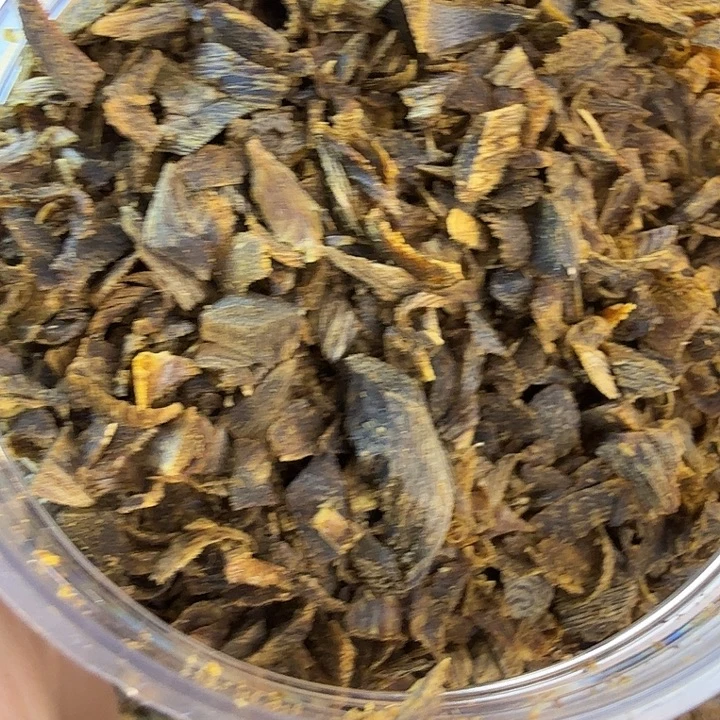 昆***者线香莺歌绿棋沉水树丁碎料100克