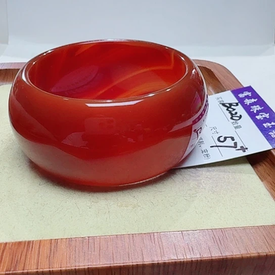 玛瑙/玉髓手镯未镶嵌山*花