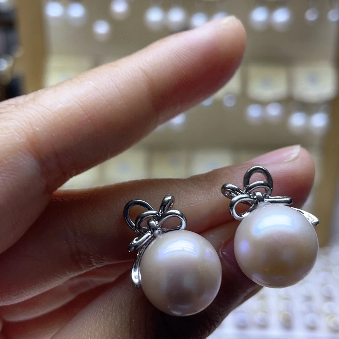 银S925镶嵌耳饰淡水珍珠