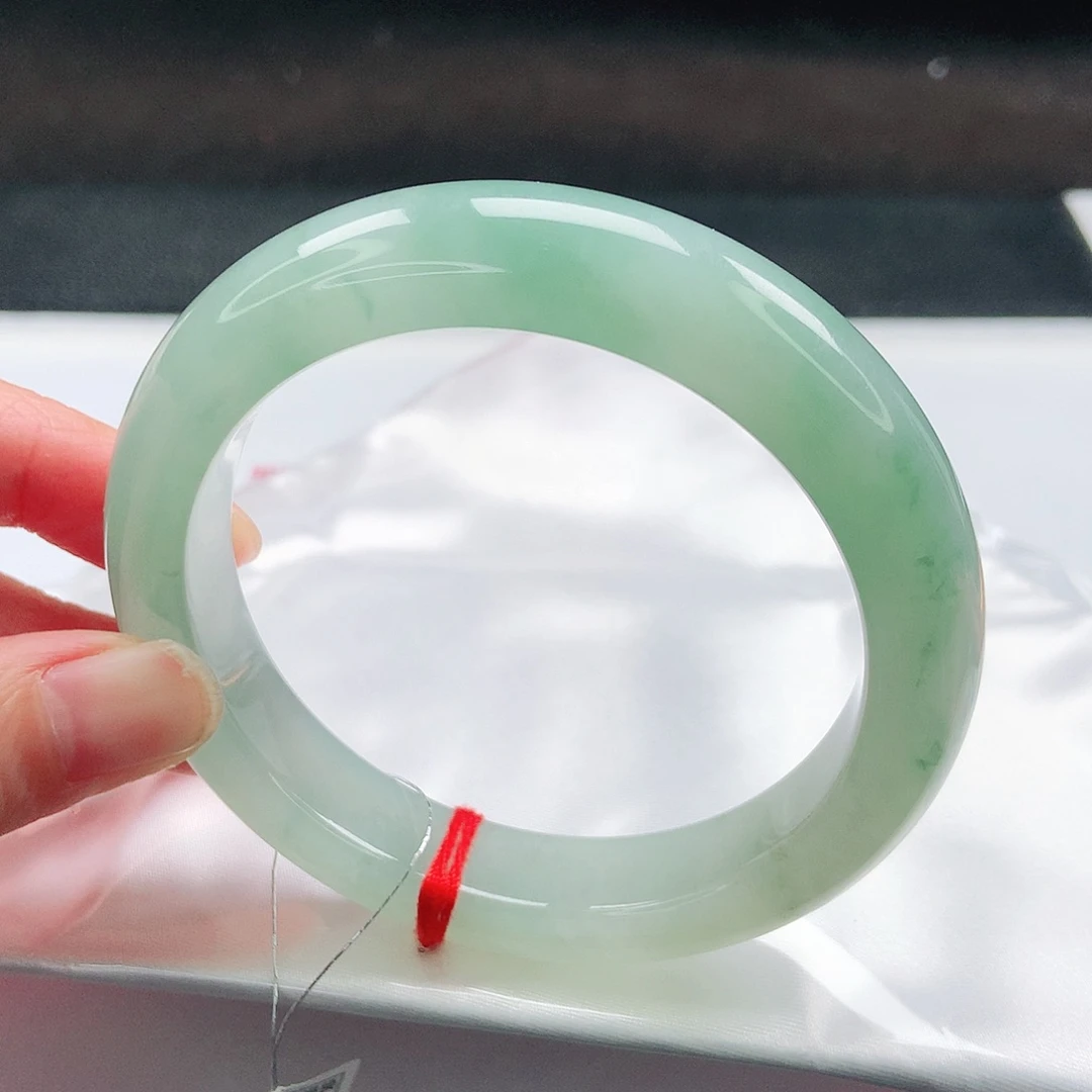 未镶嵌手镯翡翠60圈