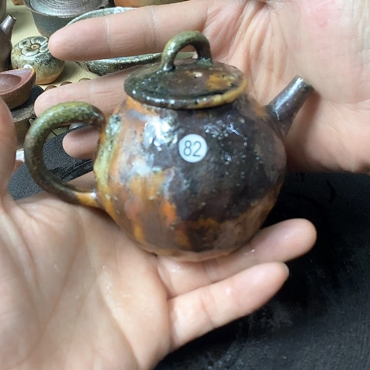 杯暂**有手工粗陶、柴烧茶器