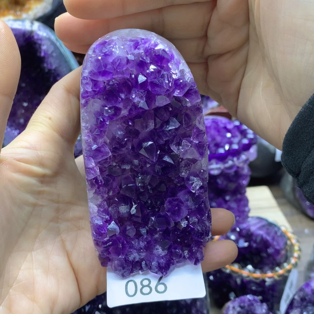紫晶大型摆件（非配饰）未镶嵌