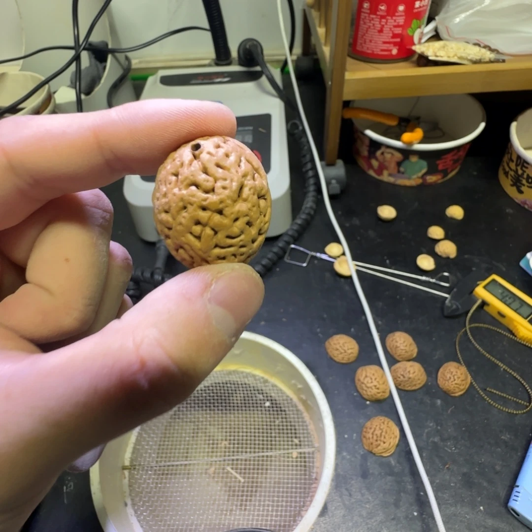 可***二桃核吊坠哈哈哈哈哈哈哈哈