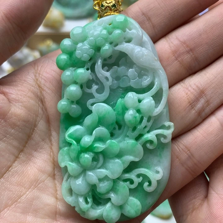 颈饰未镶嵌翡翠翡翠