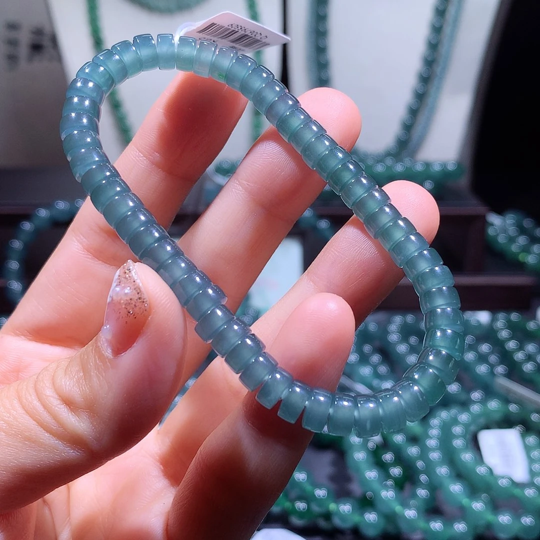 未镶嵌手链翡翠飞****翔天然a货翡翠手串