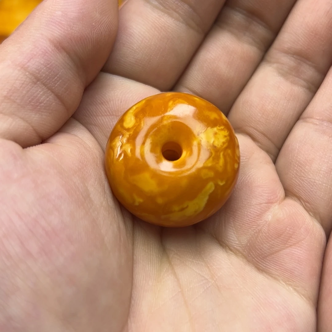 蜜蜡吊坠(不含链)未镶嵌