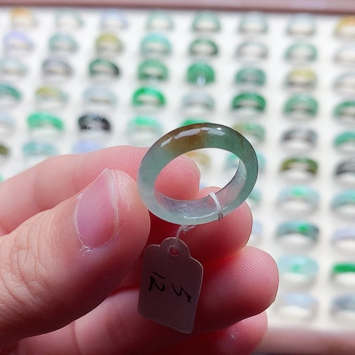 翡翠未镶嵌戒指12号