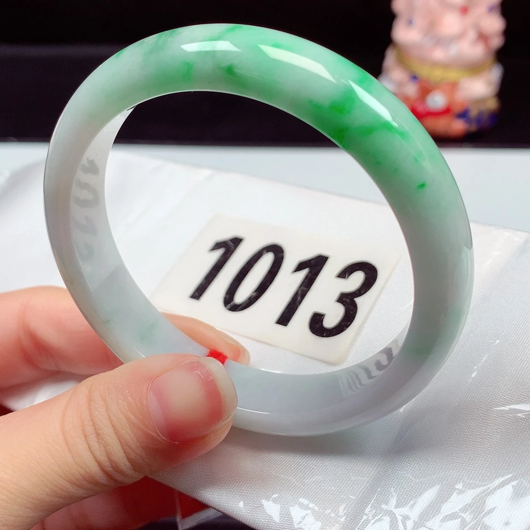 翡翠未镶嵌手镯1013