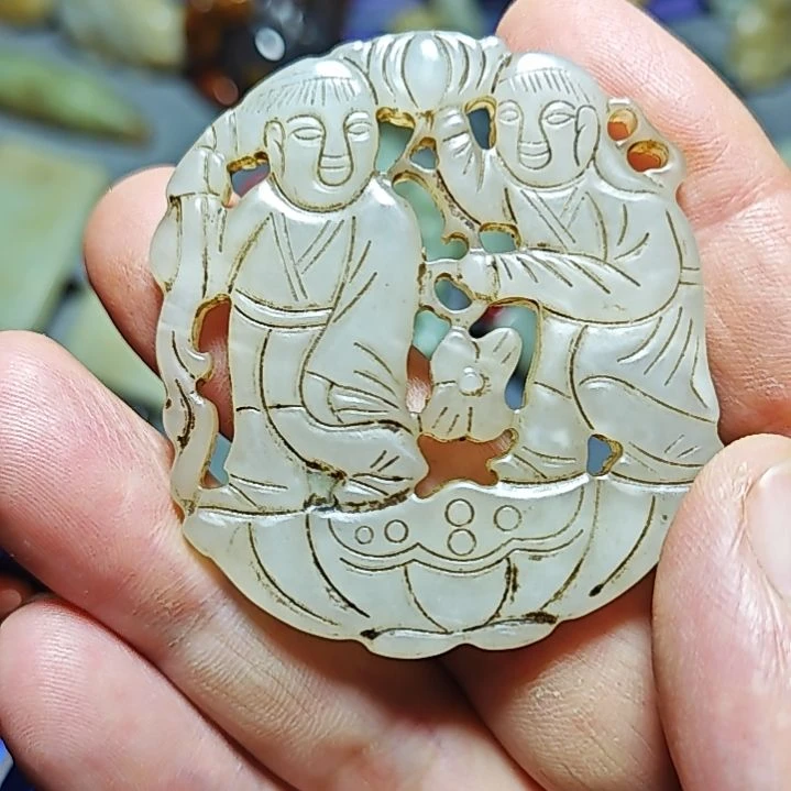 颈饰未镶嵌和田玉