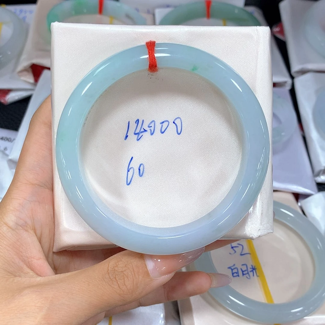 【闪购商品】未镶嵌手镯翡翠天然缅甸翡翠A货手镯