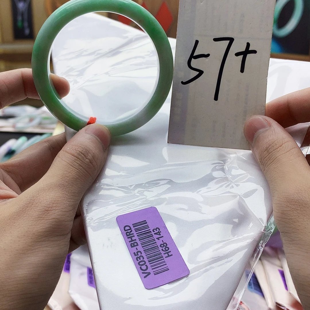 翡翠未镶嵌手镯翡翠