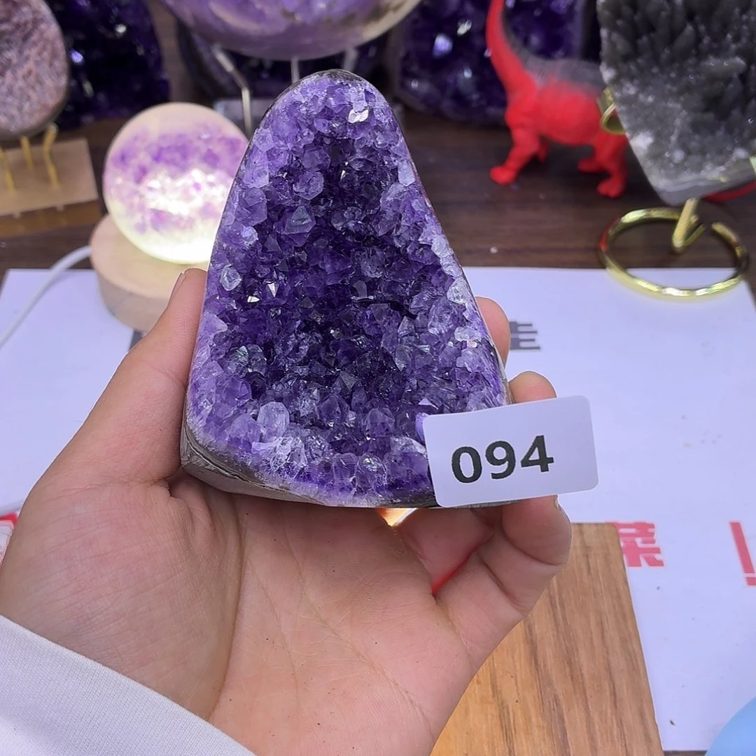 未镶嵌大型摆件（非配饰）紫晶