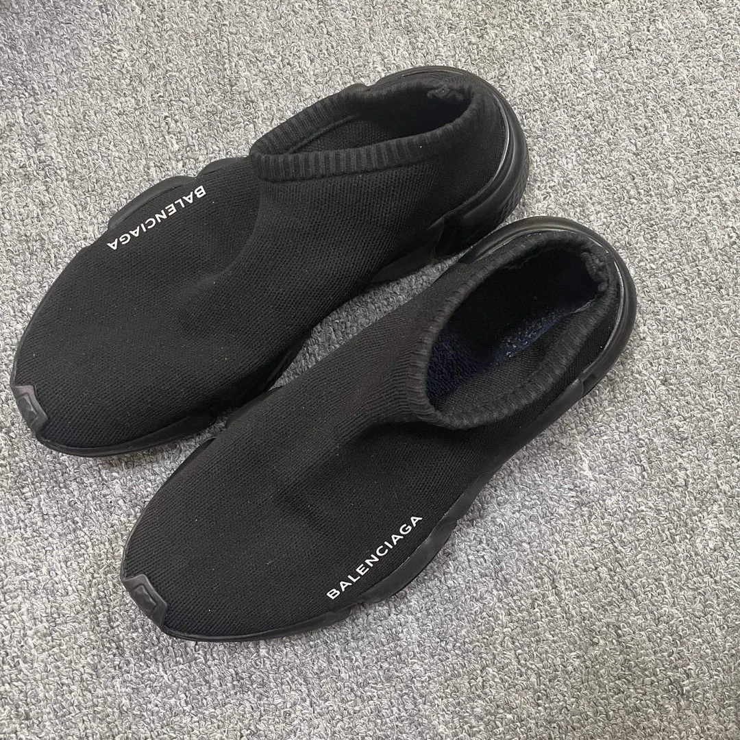 95新 Balenciaga/巴黎世家 Speed 低帮生活休闲鞋 37码/13015