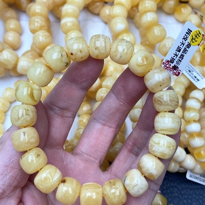 琥珀未镶嵌珠宝奇石7