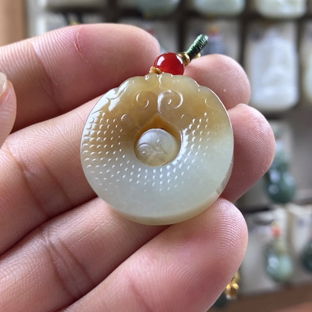 青***悠颈饰未镶嵌和田玉