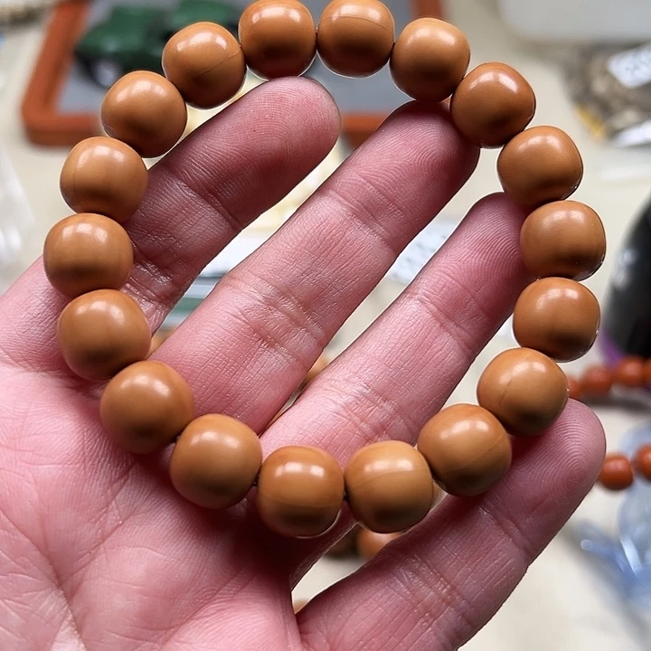 白玉菩提吊坠白色813