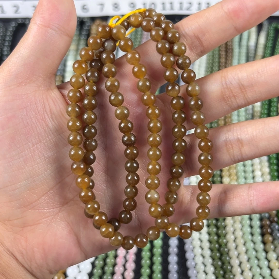 新***哥颈饰未镶嵌和田玉