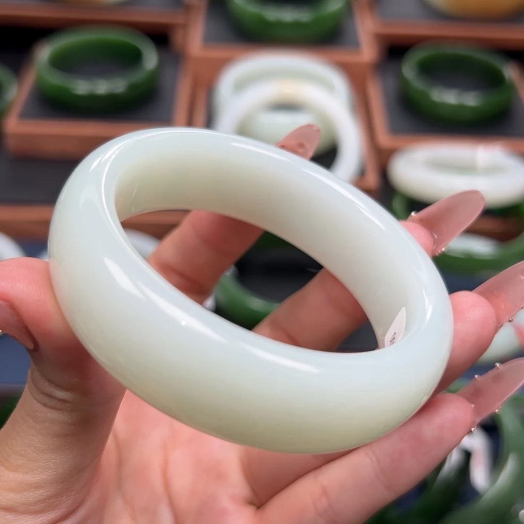 未镶嵌手镯和田玉夏**凉54+