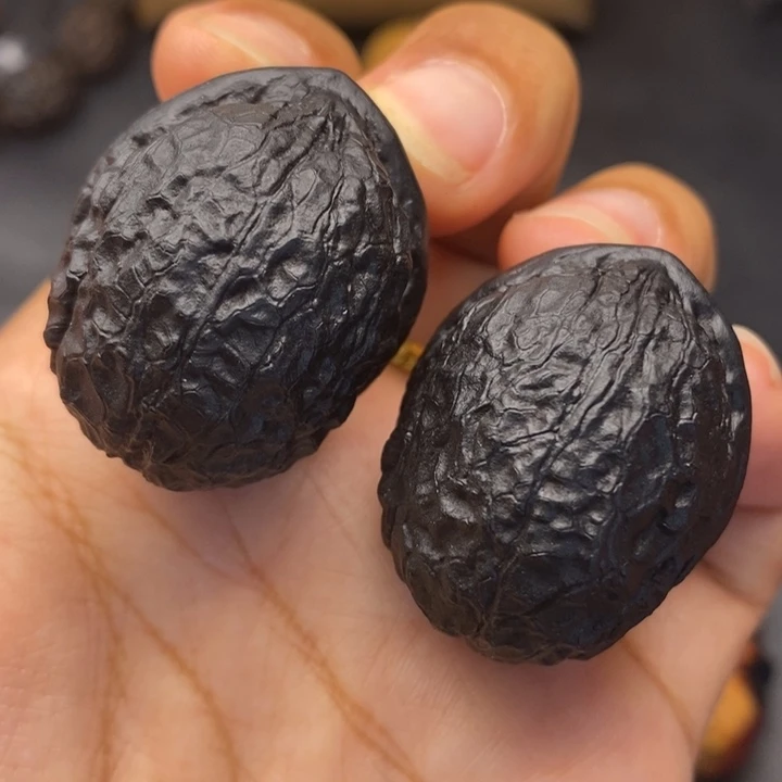 把件文玩核桃35尺蟒纹龙蛋
