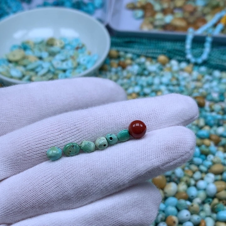 南红玛瑙未镶嵌珠宝奇石