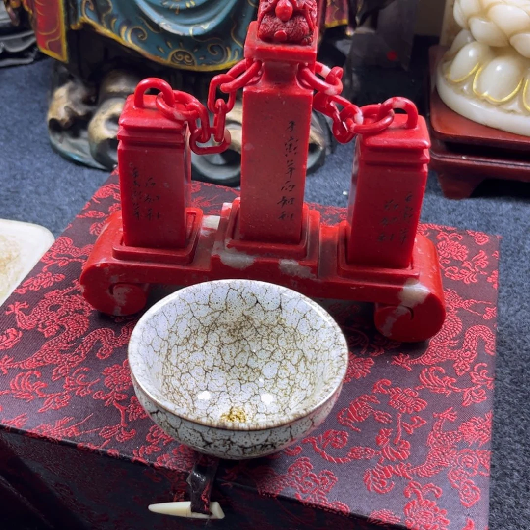 用***4精美手工制作瓷瓶