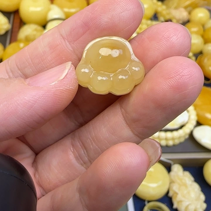 未镶嵌颈饰蜜蜡天然蜜蜡
