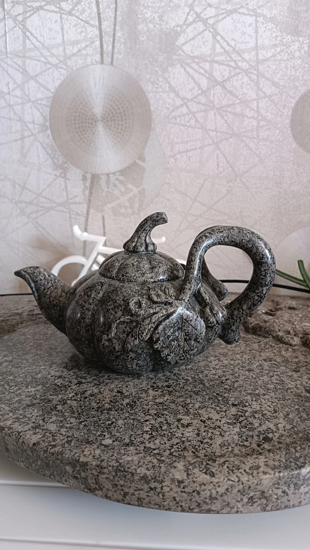 内蒙古奈曼旗中华麦饭石南瓜壶