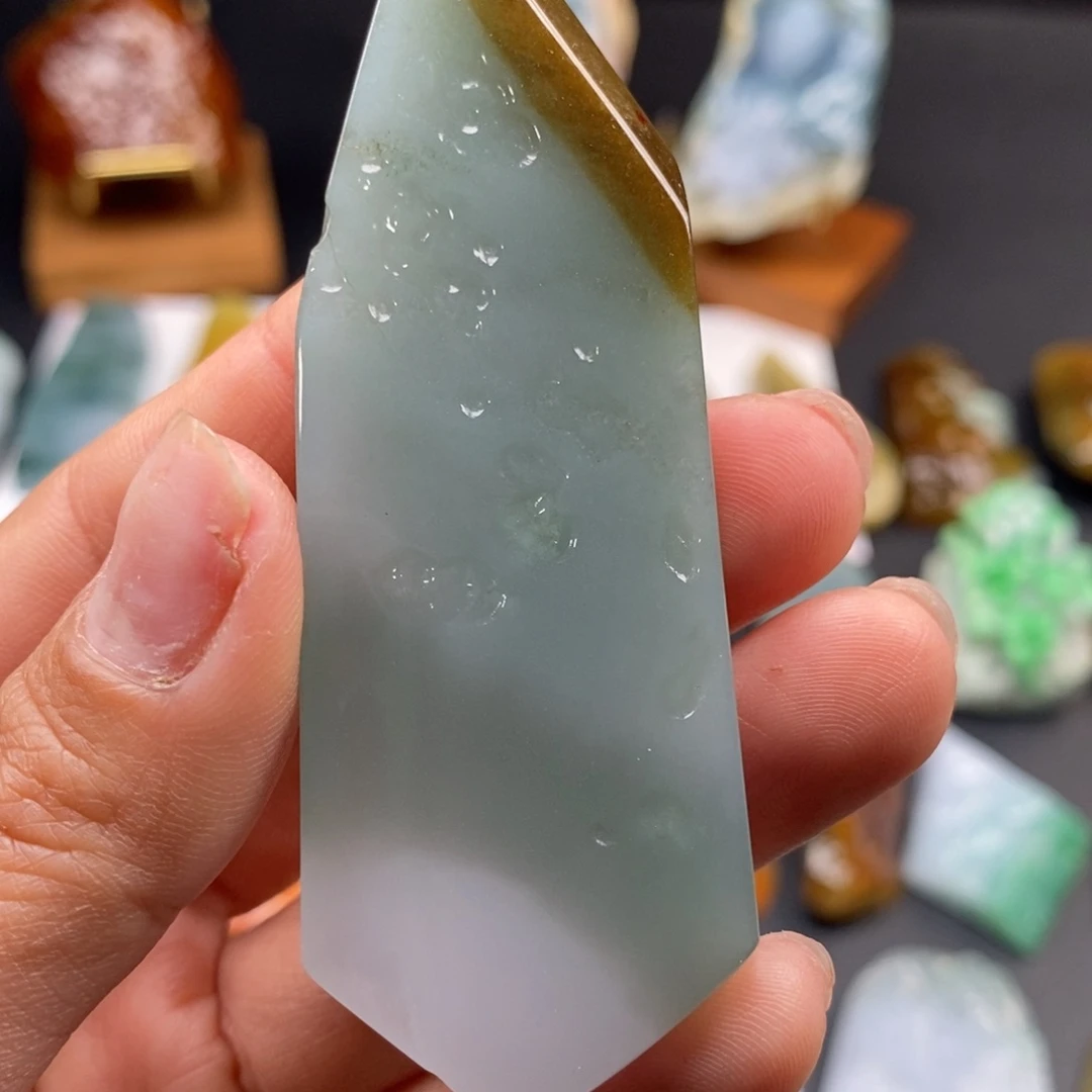 翡翠未镶嵌挂件翡翠