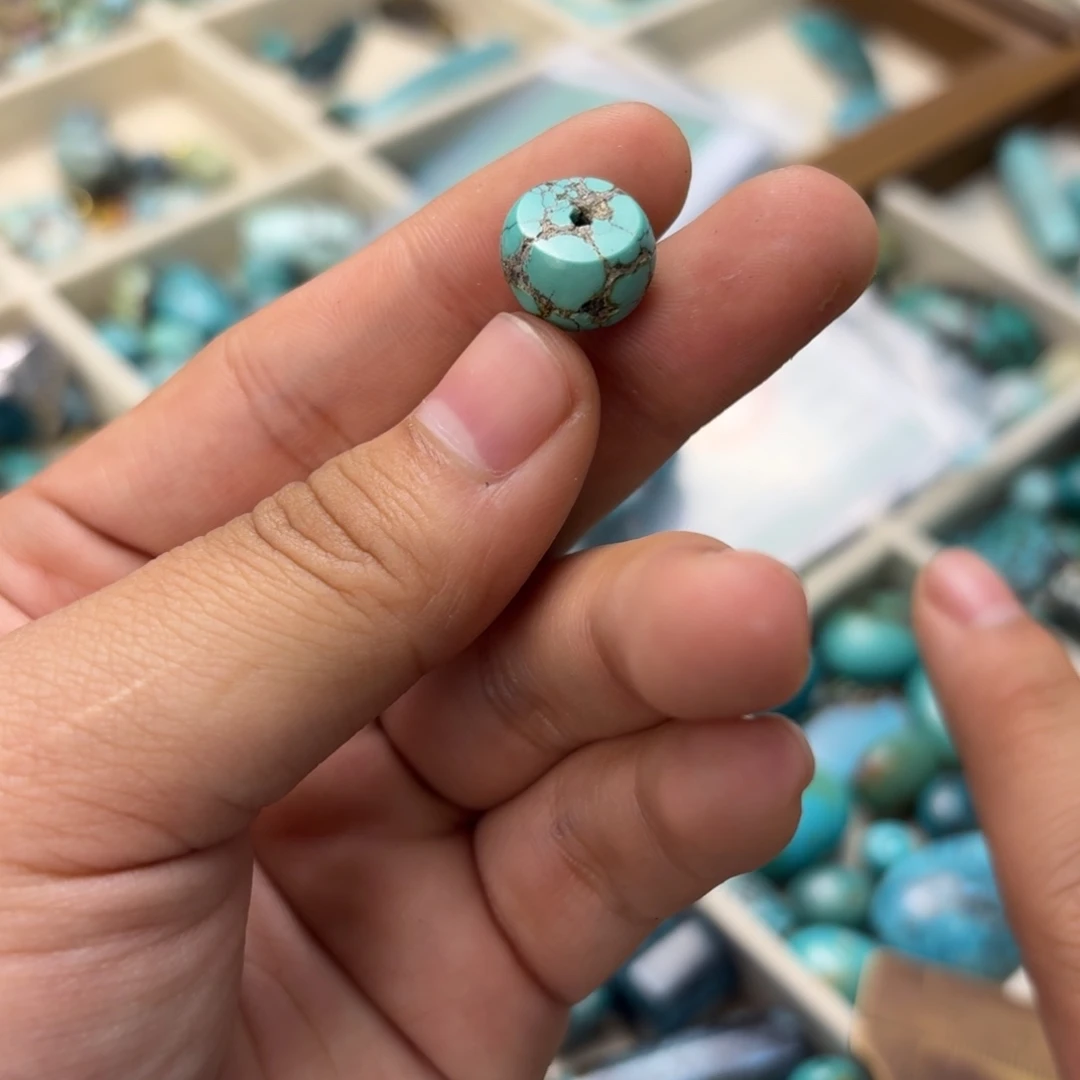 南红玛瑙未镶嵌绿松石