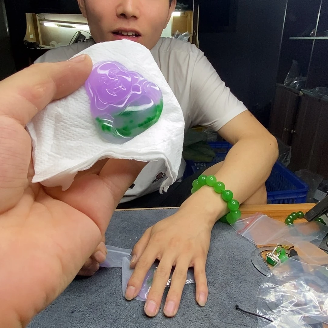 44 缅甸保真珠宝玉石