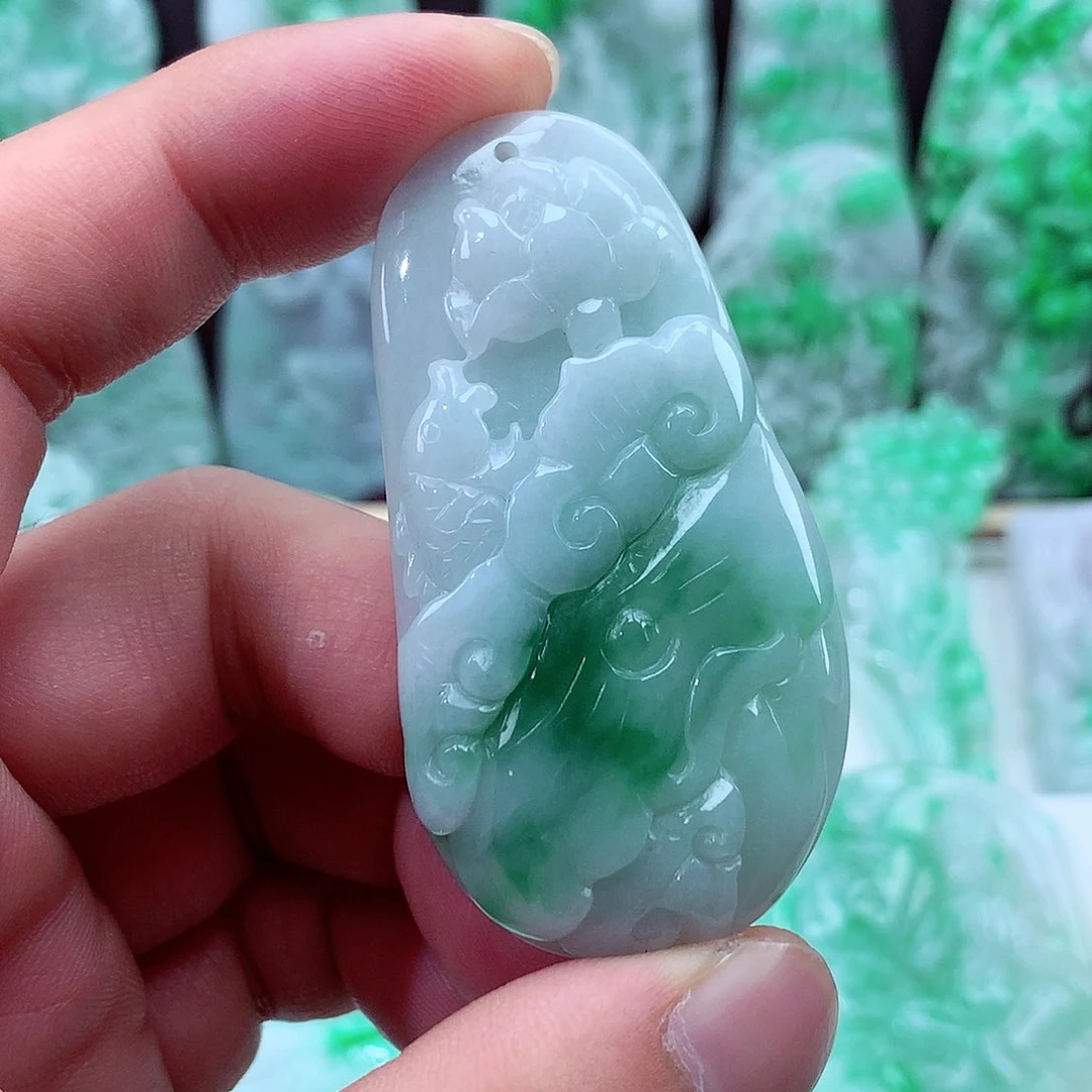 翡翠未镶嵌颈饰翡翠吊坠
