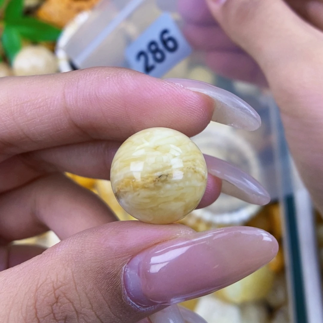 未镶嵌琥珀珠宝奇石16.1 粉