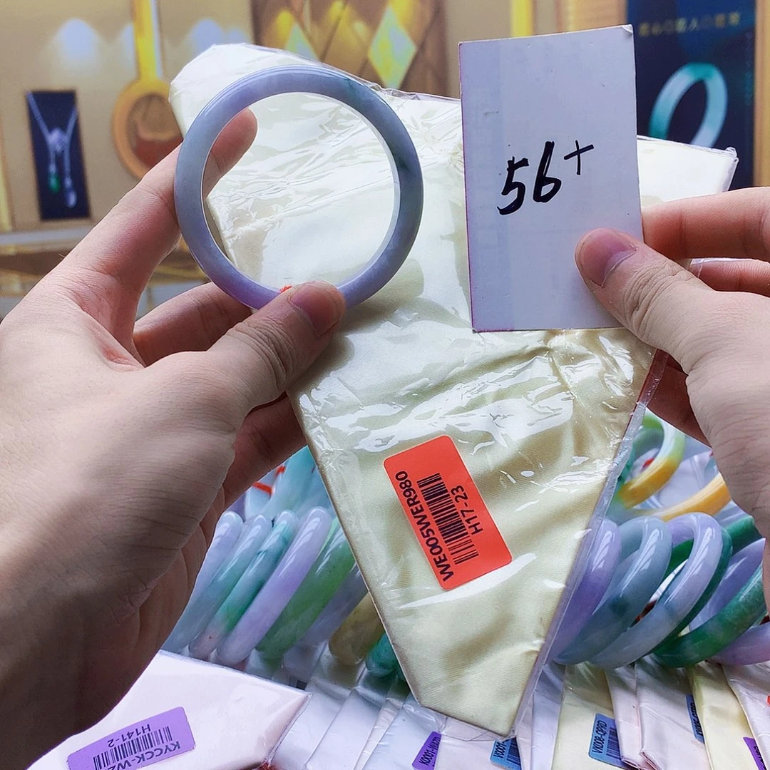 翡翠未镶嵌手镯翡翠