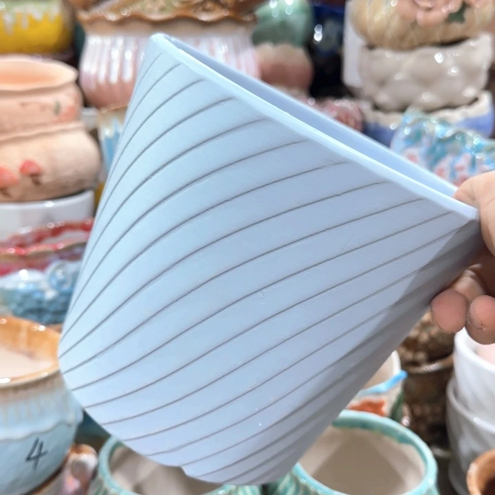 不清楚问客服凑9块包邮，有孔