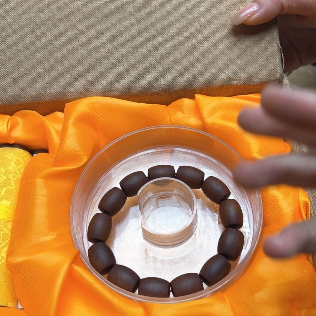 大叶紫檀（黑酸枝木类）