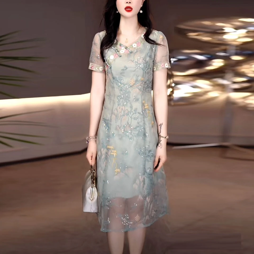 水晶琉璃丝气质国风刺绣改良旗袍裙2025夏季新款新中式修身连衣裙