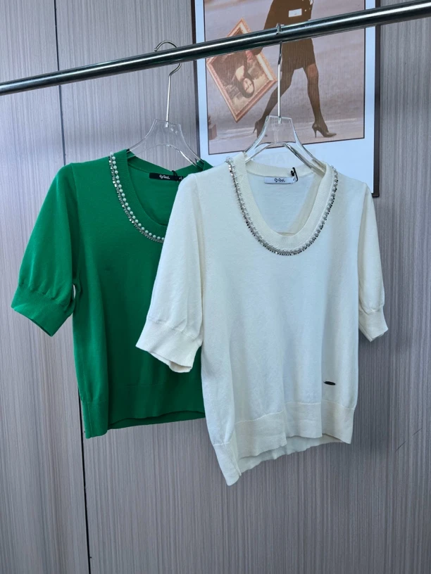 8956品牌撤柜fg女装夏款珍珠装饰领款针织衫上衣